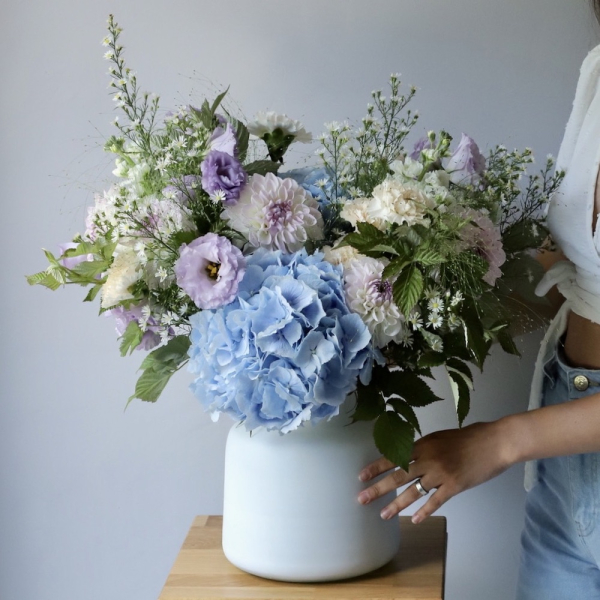 Skyblue bouquet in a vase - Размер M (ваза может отличаться)