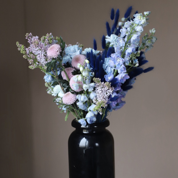 Skyblue bouquet in a vase - Размер L (ваза может отличаться)