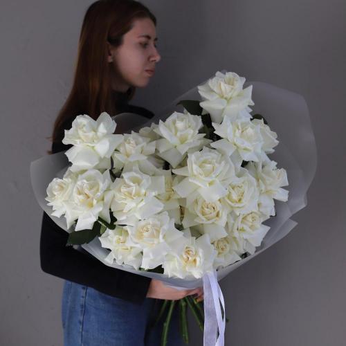Bouquet of roses "Creamy Gelato" -  25 роз