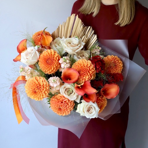Signature bouquet "Leo" -  Размер M 