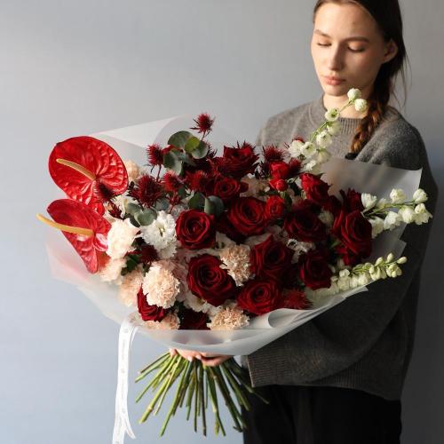 Red signature bouquet - Размер M 