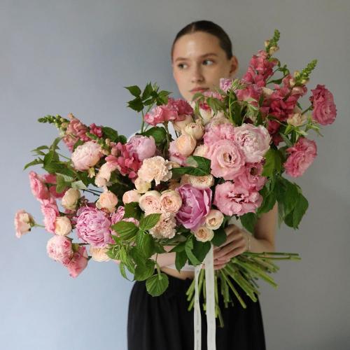 Designer bouquet "Flower Brut" -  Размер L