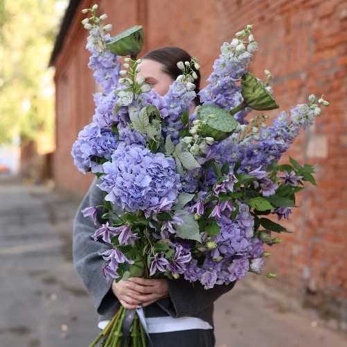 Signature bouquet 'Lavender Raf' -  Размер M 