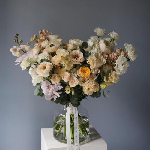 Peachy bouquet in a vase - Размер L