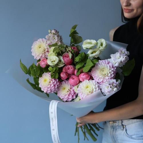 Surprise on a florist taste, light -  Размер S
