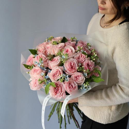 Garden Roses with Oxypetalum - Размер M 
