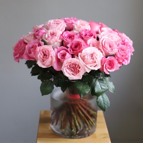 Garden Roses in a vase - 23 розы