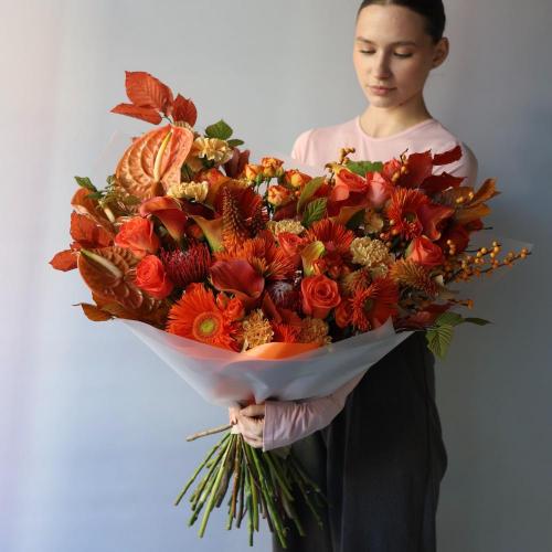 Orange signature bouquet -  Размер L