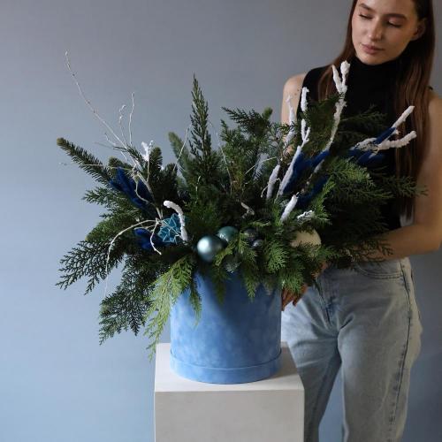 New Year hat box 'The hare' - Размер M 