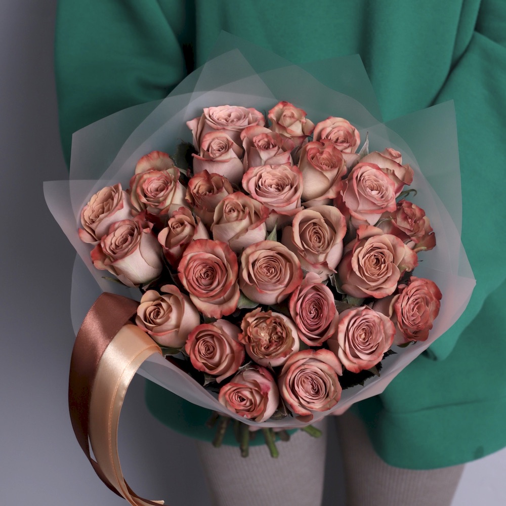 “Cappuccino roses”, size 29
