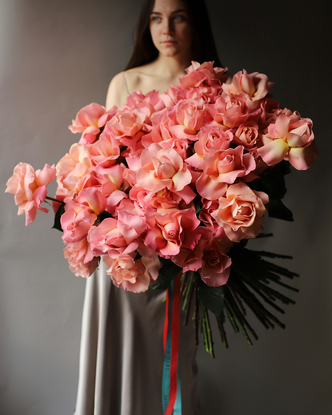 Bouquet of roses “Moscow sunset”, size 75