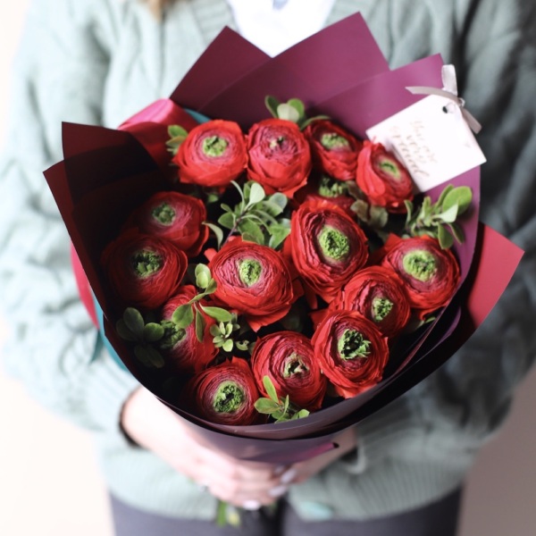 Red Ranunculus - 15 ранункулюсов