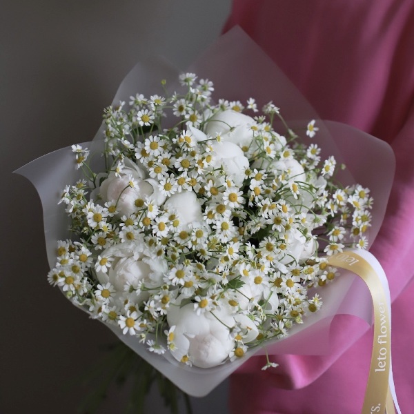 Peonies with Chamomile -  Размер S 