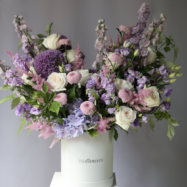 Lavender signature hat box -  Размер XL 