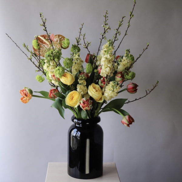 Sunny bouquet in a vase - Размер M (ваза может отличаться)