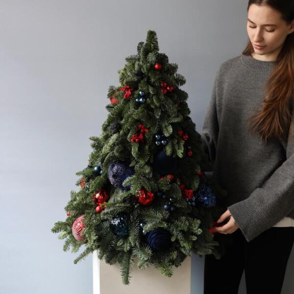 Mini Christmas Tree 'Strawberry' - 75 см