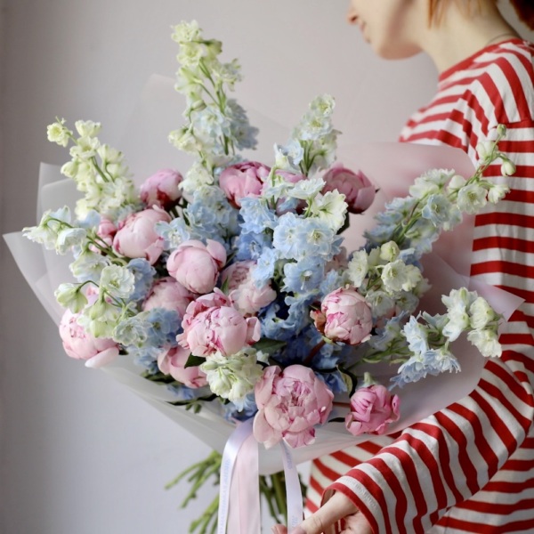 Peony with Delphinium - Размер XL