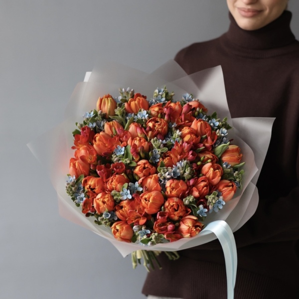Tulips with Oxypetalum and Freesia - Размер M