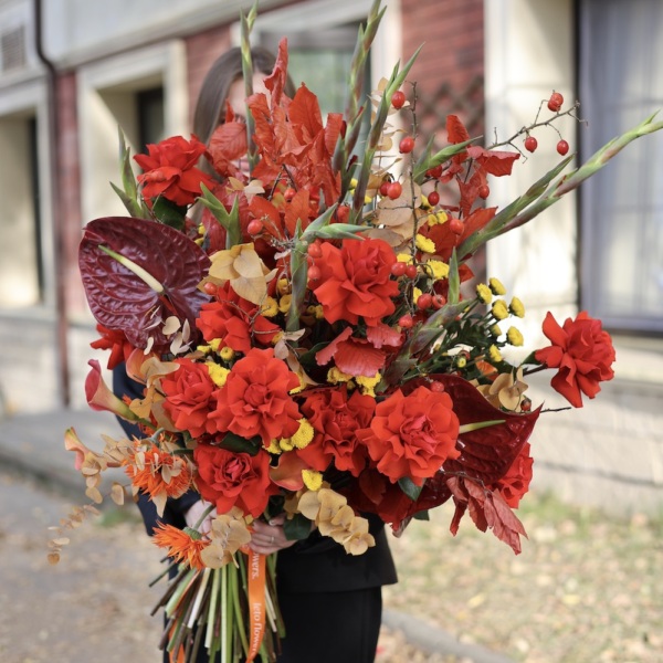 Signature bouquet September ashberry - Размер 2XL