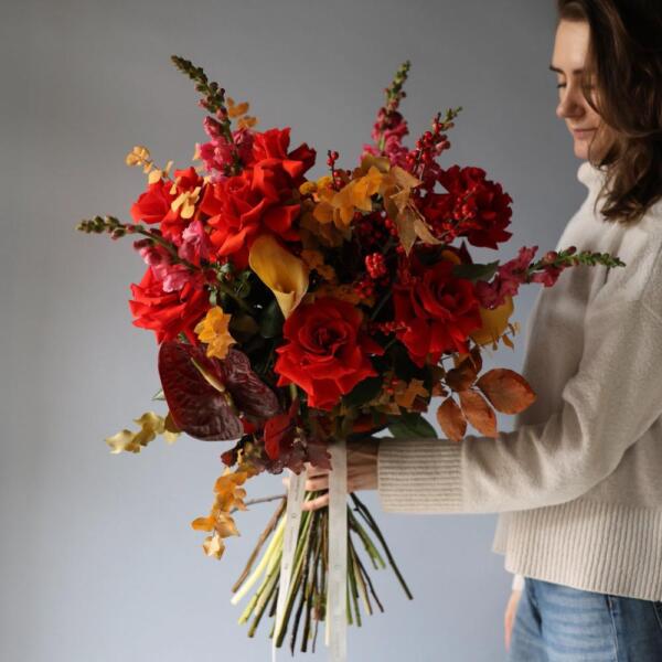 Signature bouquet September ashberry -  Размер L