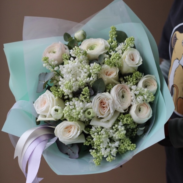 Garden Roses with Ranunculus and Lilac, light - Размер S