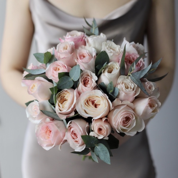 Bridal bouquet of David Austin roses Keira - Размер M 