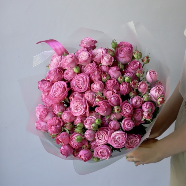 Lady Bombastic spray rose - 19 кустовых роз