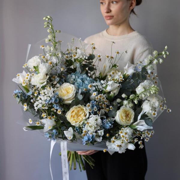 Surprise on a florist taste, light - Размер L