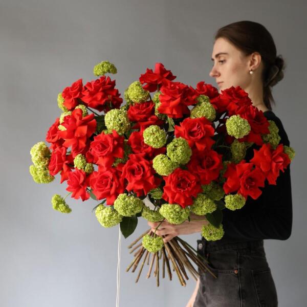 Bouquet "Moulin Rouge" - Размер L