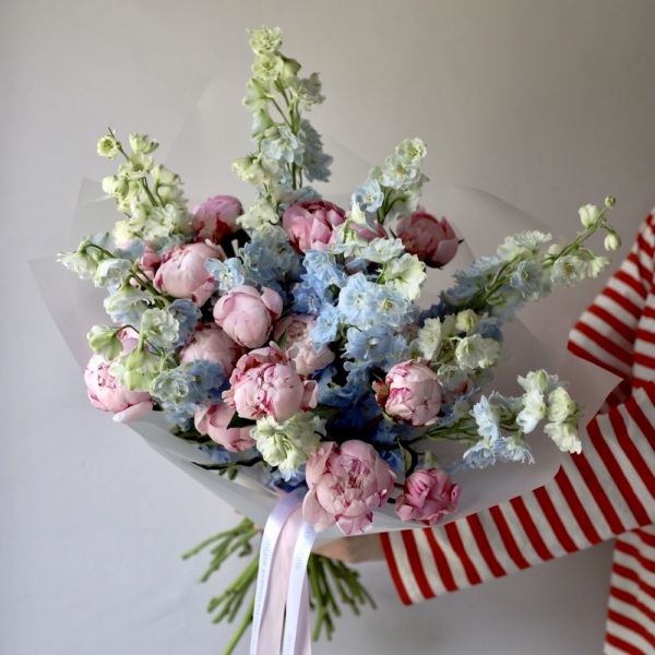 Peony with Delphinium - Размер XL
