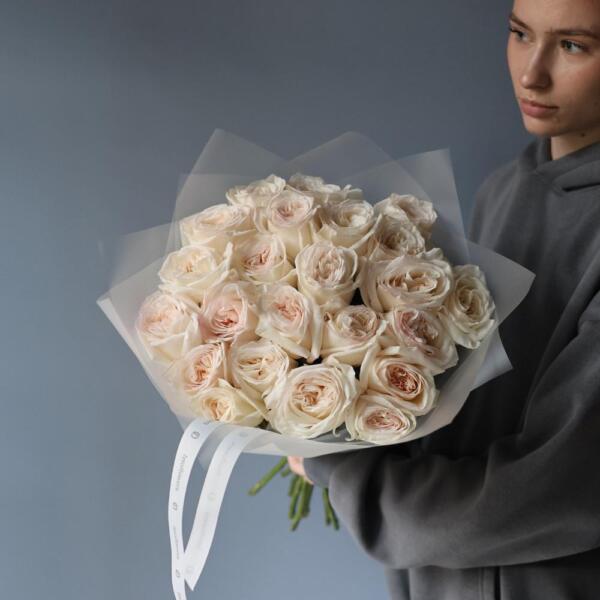 White Ohara Rose - 23 роз