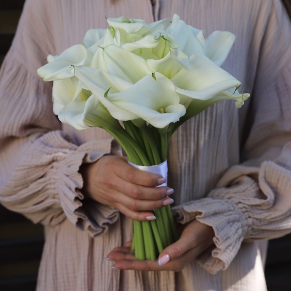 Bridal bouquet of Calla Lilies  - Размер S