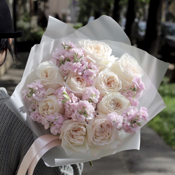 Ohara roses with Stock - Размер S