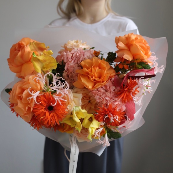 Signature bouquet 'Love & Carrots' -  Размер L 