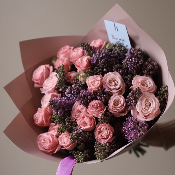 Spray Roses with Lilac, dark - Размер S