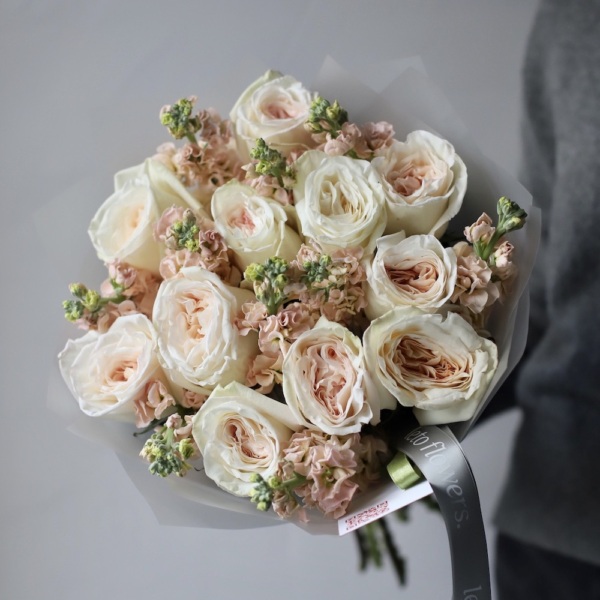 Ohara roses with Stock - Размер S