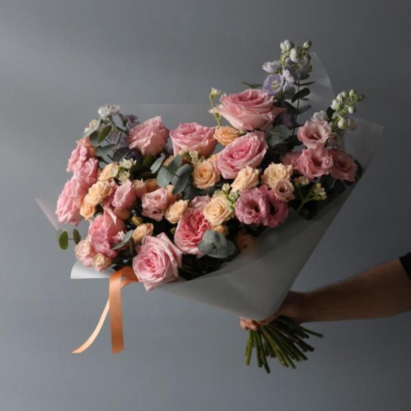 Surprise on a florist taste, light - Размер M