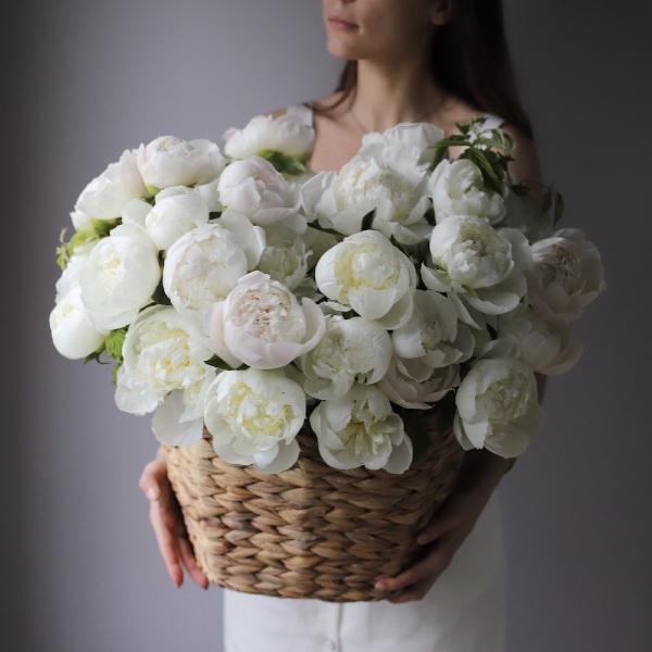 Peonies in a basket - Размер M 