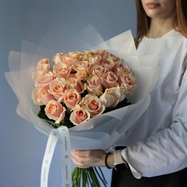 Creamy roses - 29 роз