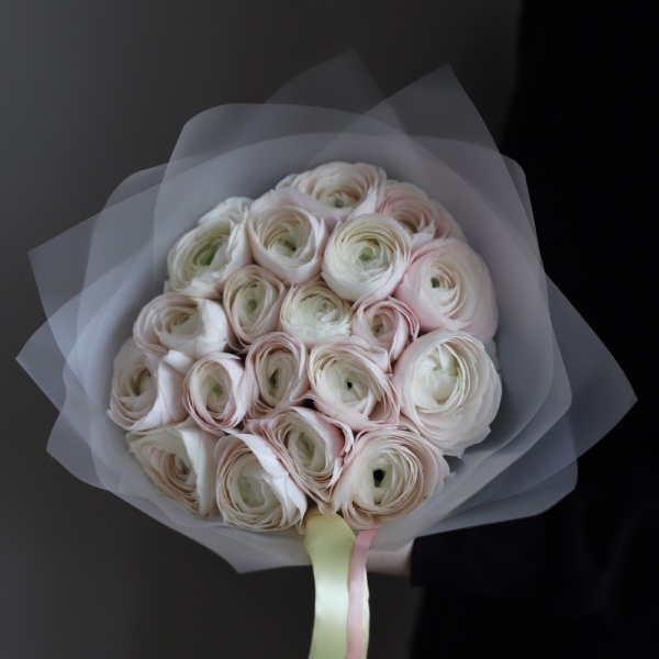 Light-Pink Ranunculus -  19 ранункулюсов 