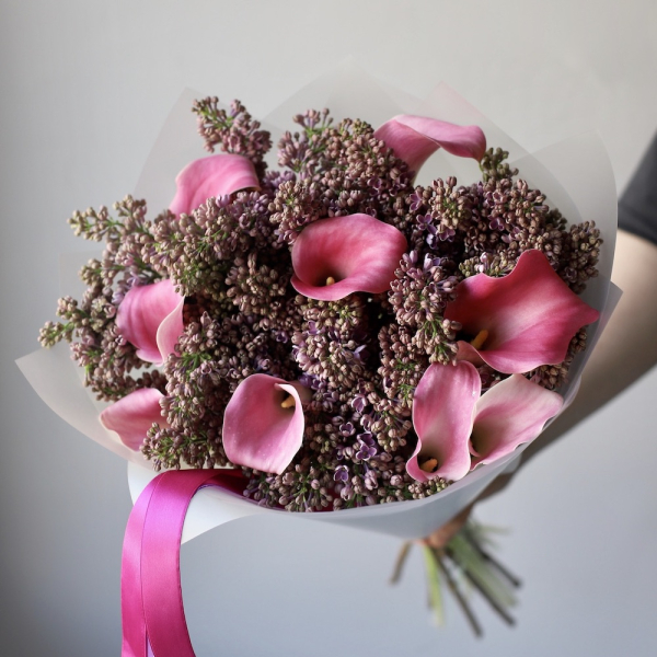 Calla lily with Lilac, dark - Размер S 