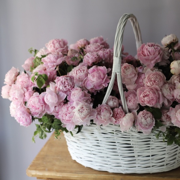 Pink Peonies in a basket - Размер 2XL