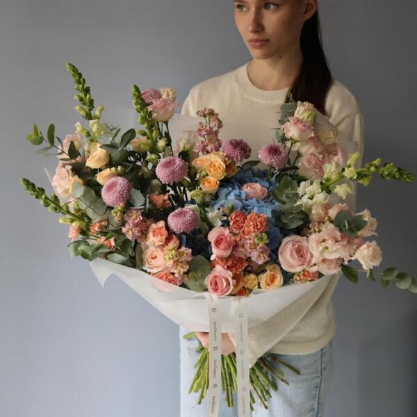 Watercolor signature bouquet - Размер M