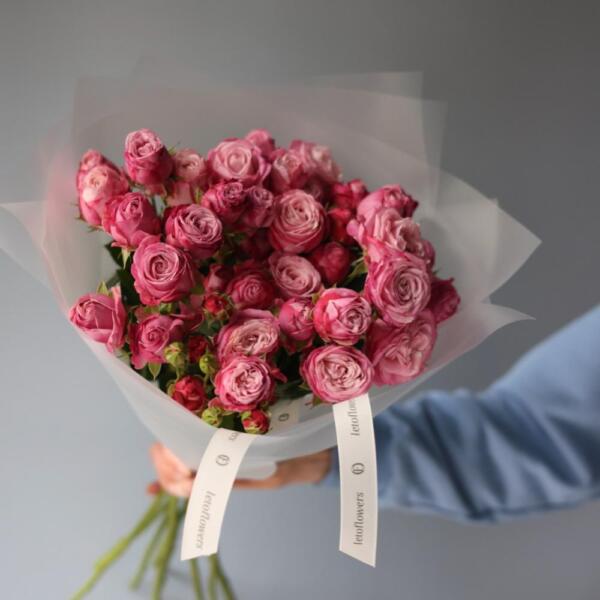 Lady Bombastic spray rose - 9 кустовых роз