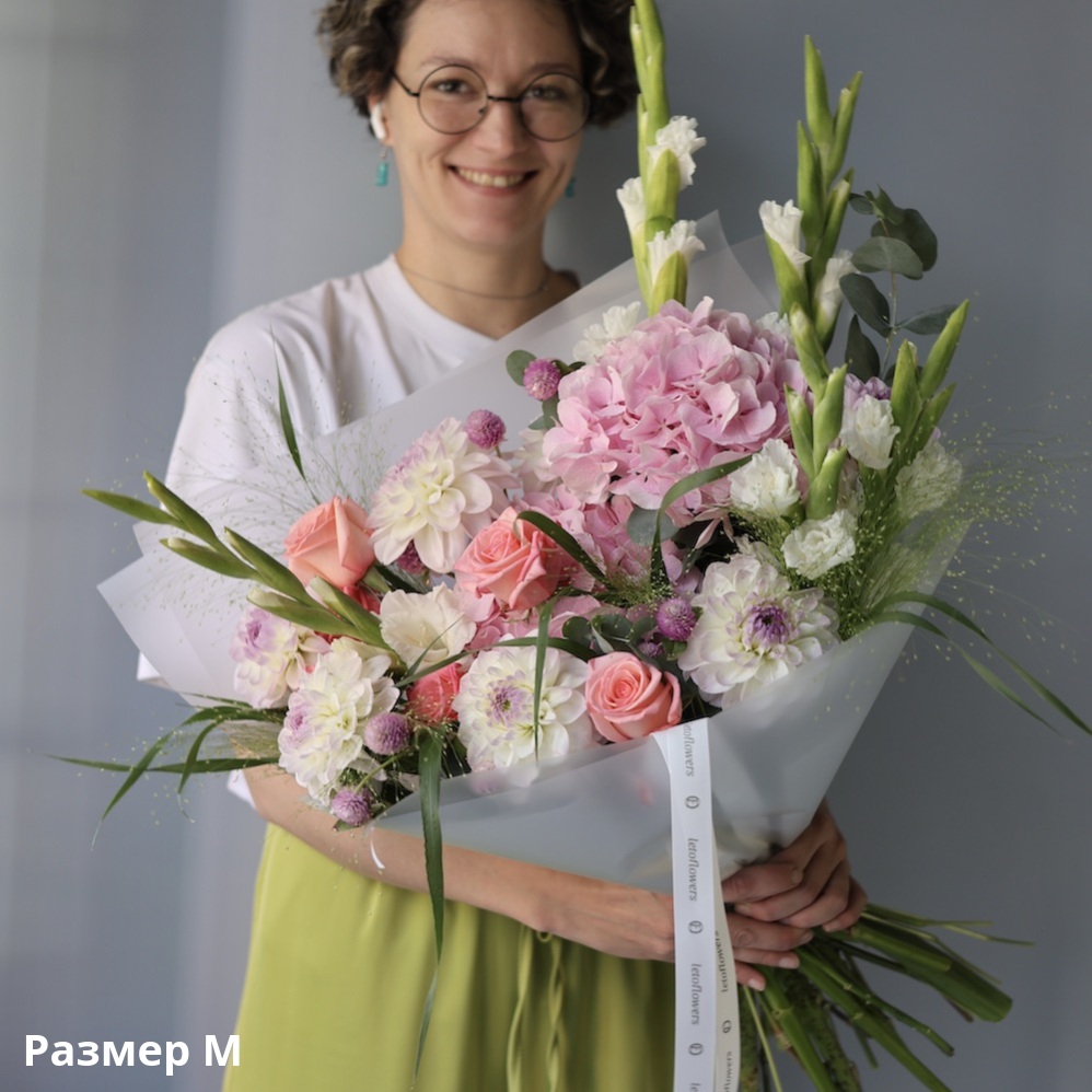 August compliment August compliment -  Размер M