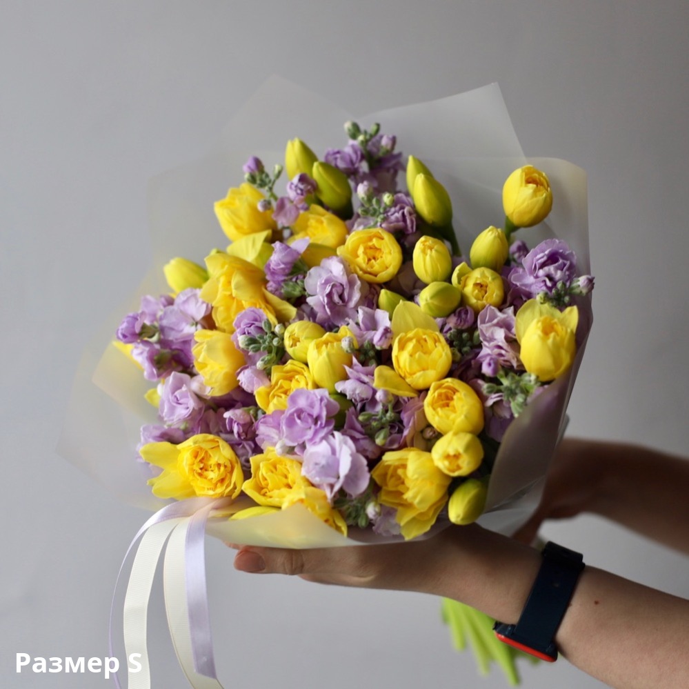 Daffodils with Stock Daffodils with Stock -  Размер S