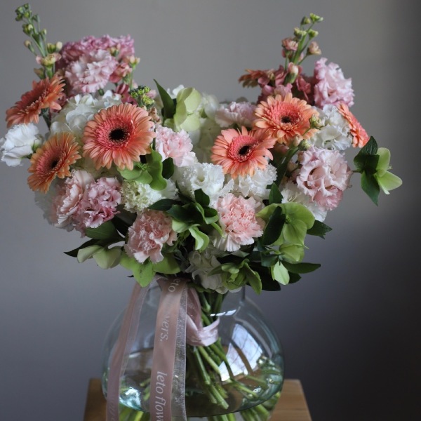 Peachy bouquet in a vase  - Размер L