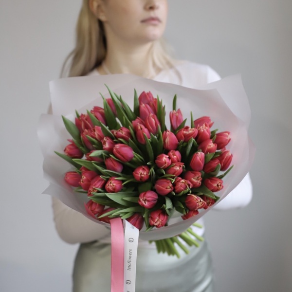 Bright-pink Tulips -  49 тюльпанов 