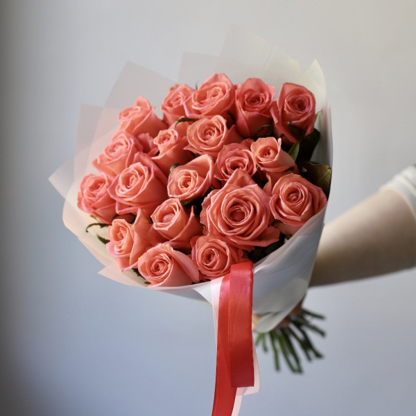 Salmon roses - 19 роз