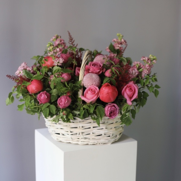 Signature basket-surprise, bright -  Размер L 